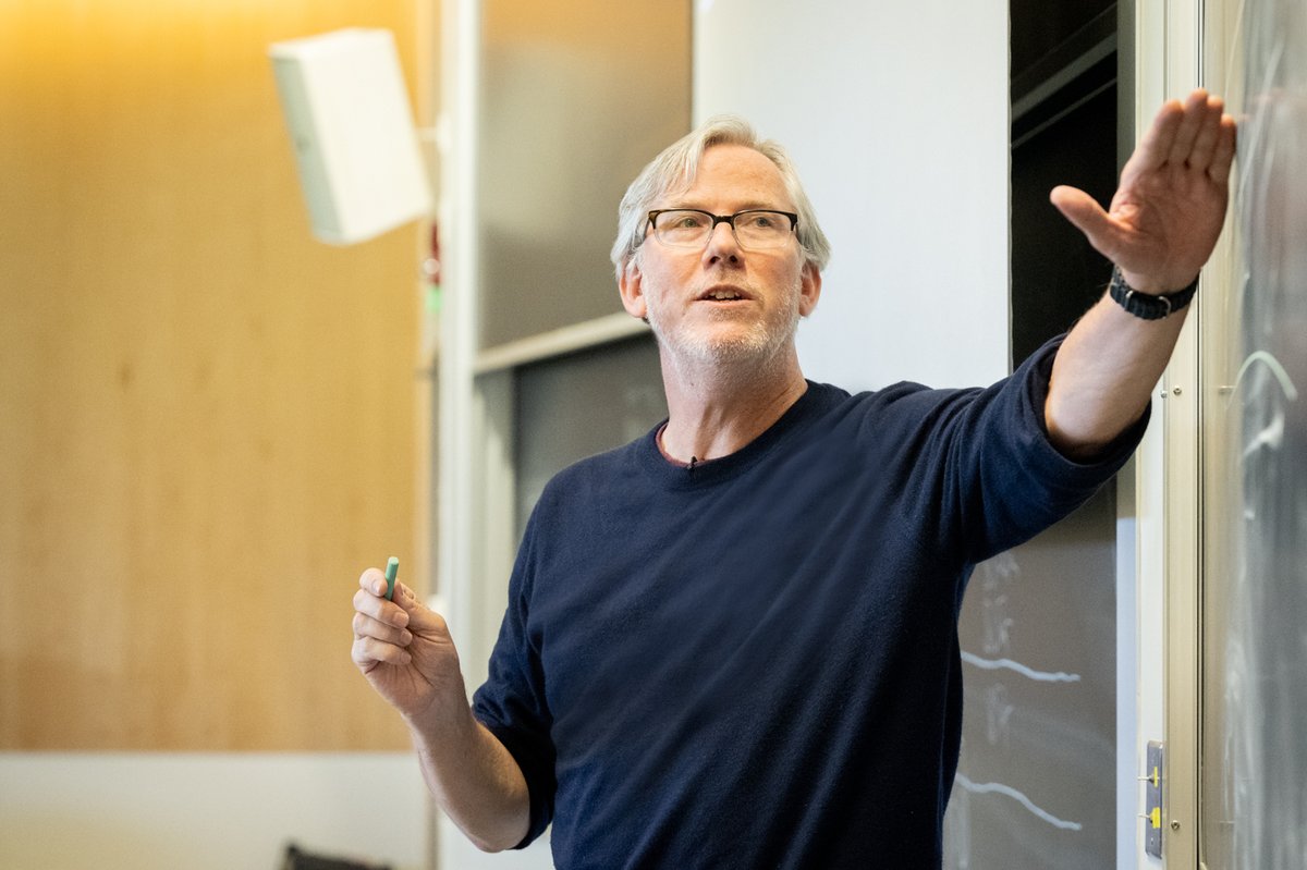 Founder/CEO's, this one's for you. Stellar lessons learned from our founding partner <a href="/bhalligan/">Brian Halligan</a> on his "long strange trip" as <a href="/HubSpot/">HubSpot</a>'s CEO. linkedin.com/pulse/20-ceo-l…