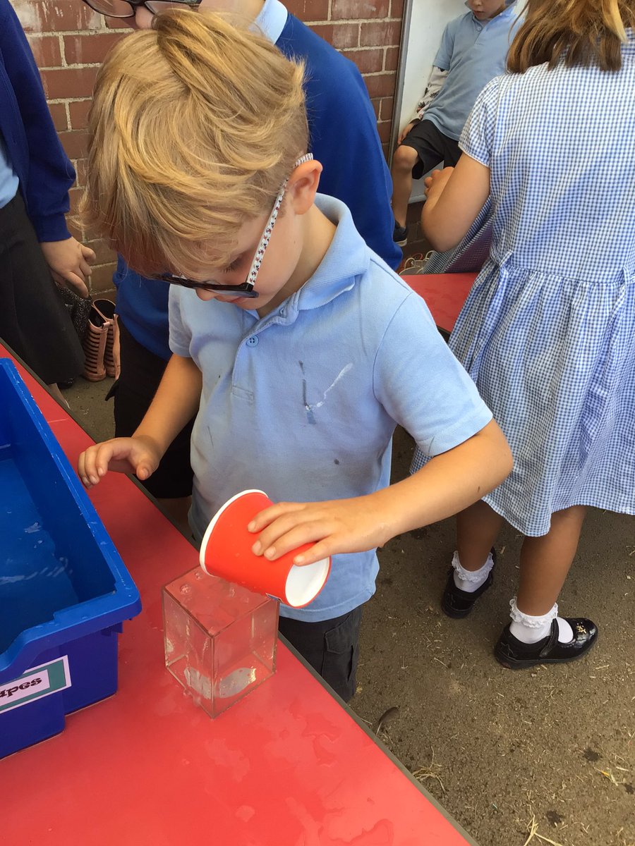 Hillview Primary School & Early Years tweet media