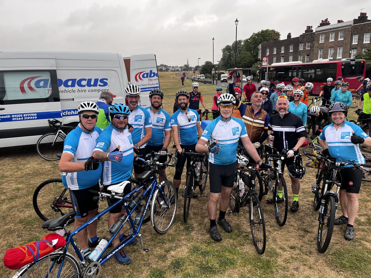 CDSChair's tweet image. Le grand Dèpart with team ⁦@MSTrust⁩ as we leave London to cycle to Paris