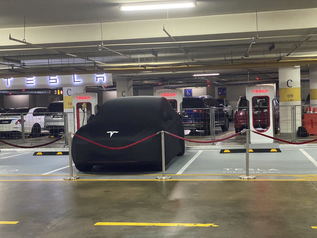 soyacincau-on-twitter-tesla-model-y-indoor-car-cover-sgd-335-rm1