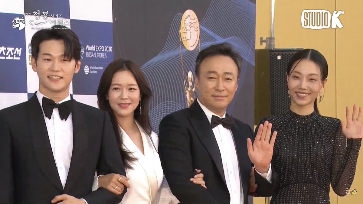 SHADOW DETECTIVE!!!!

#ShadowDetective #2ndBlueDragonSeriesAwards #BlueDragonSeriesAwards 
#LEESUNGMIN #LEEHAKJOO #KYUNGSOOJIN #KIMSHINROK