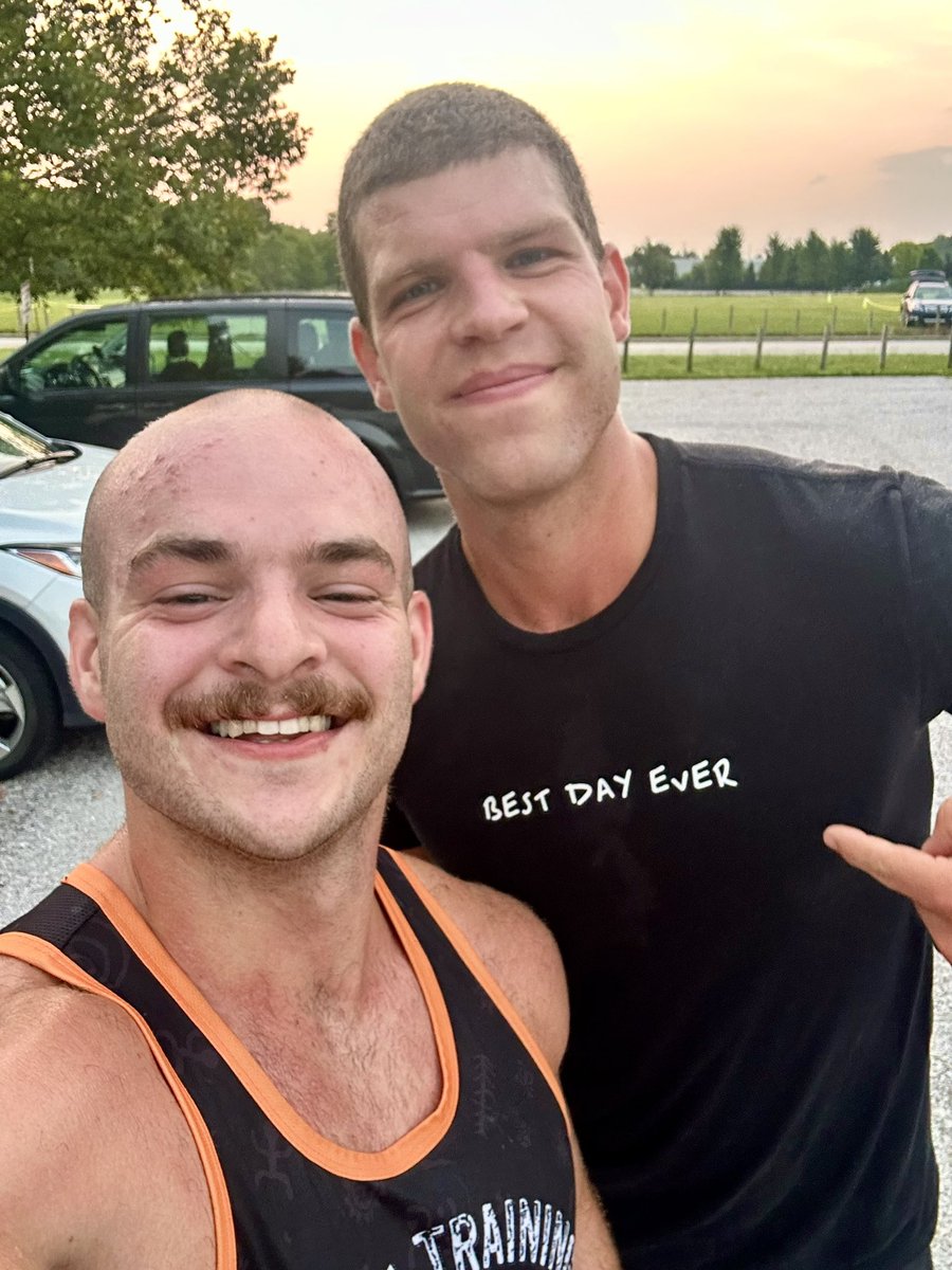 mikeddonatelli's tweet photo. 6am run club!

BEST DAY EVER https://t.co/3nugtsXsCO
