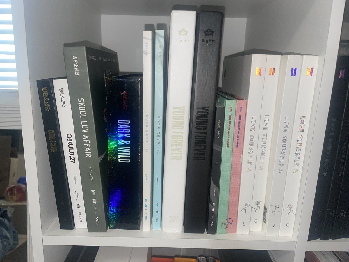 kayleeee1230's tweet photo. Hey guys! I’m selling my kpop albums. Dm me if you’re interested!!

Price is negotiable. Groups like bts, stray kids, wanna one, superm, nct, le sserafim

#kpop #BTS #StrayKids #selling https://t.co/vJrJReRKNa