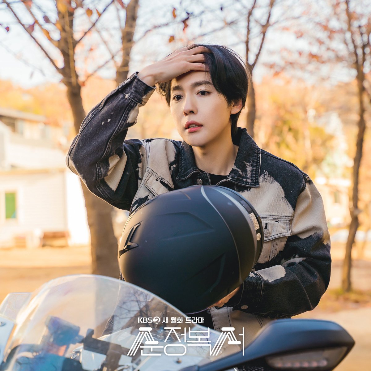 kathwanders_'s tweet photo. Andito na pala yung angkas rider ko.
HAHAHAHAA
Taena ang gwapo 🤸🤸🤸🕳️ https://t.co/6V7m1YFG5u