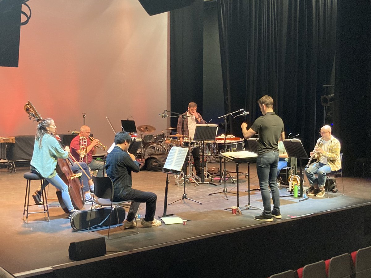 AlanWilliams123's tweet photo. Rehearsing #soldierstale in #newadelphitheatre - it sounds FANTASTIC! #Healingtales https://t.co/6iNSh8R8Nw