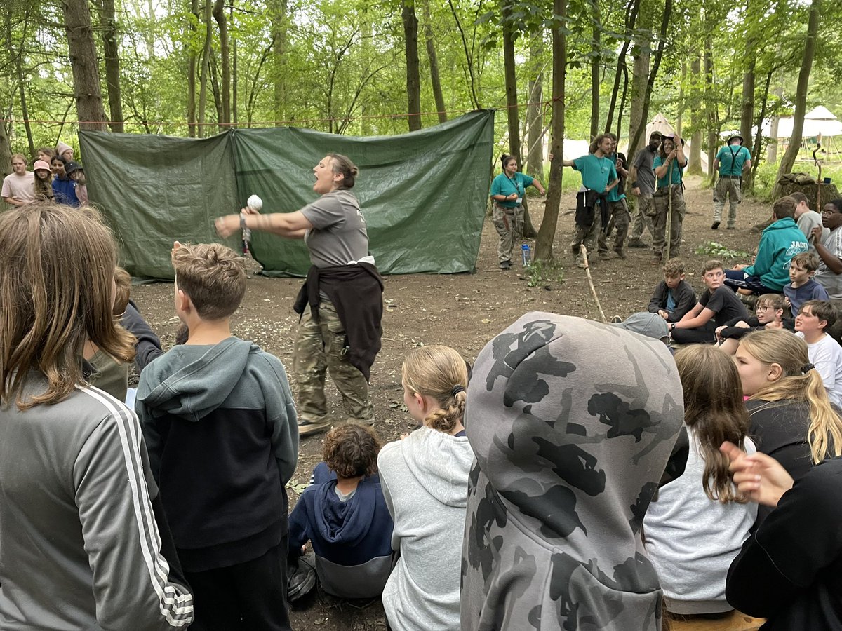 Miss Havelange tweet media