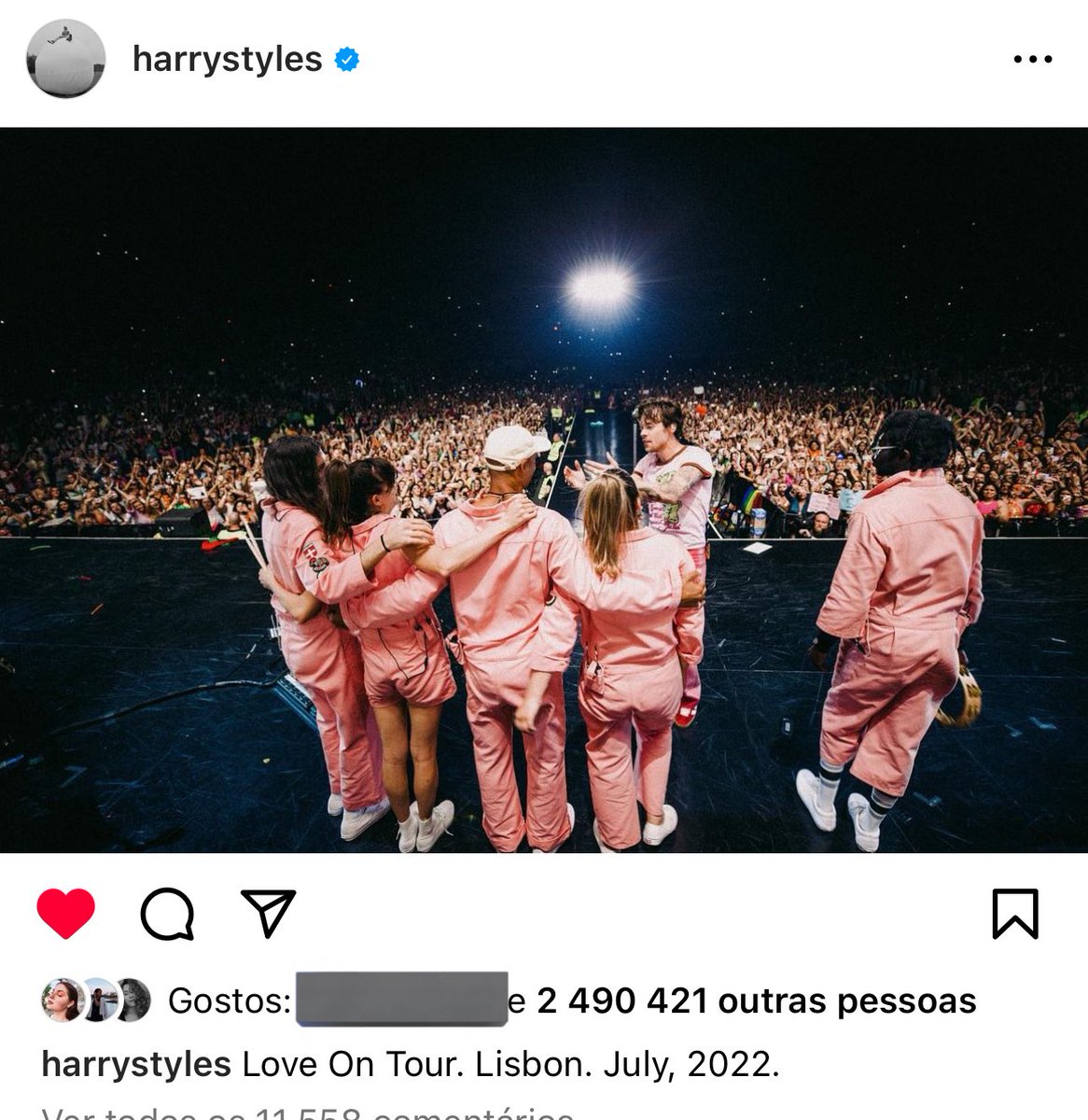 rainfallsy's tweet photo. can every july be like this, please? @Harry_Styles https://t.co/BE1HQKRkZM