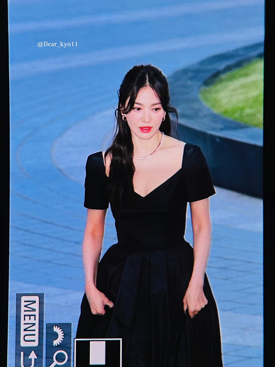 230719
청룡 시리즈 어워즈 레드카펫 프리뷰
#송혜교 #SongHyeKyo