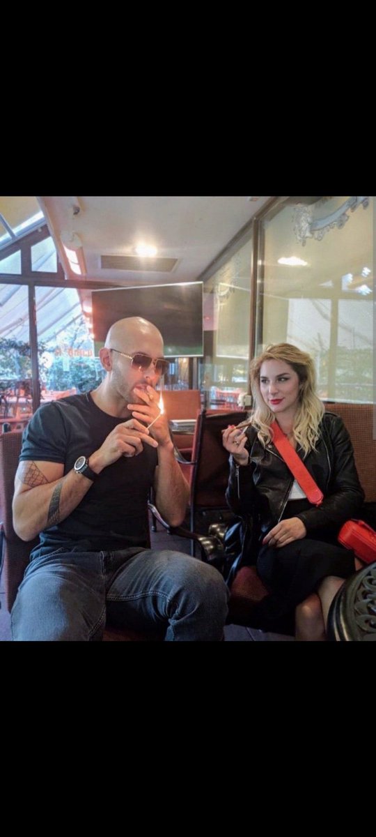 bestcryptonews_'s tweet photo. @KatKanada_TM This is Peterson's daughter with Andrew Tate🤣 https://t.co/RI5sTgyvfm