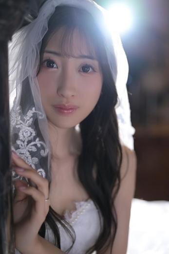 loveaonomai's tweet photo. 我他妈想做爱啊
#花嫁
#婚纱 
#新娘
#星宫一花 https://t.co/beHFKnb2Ct