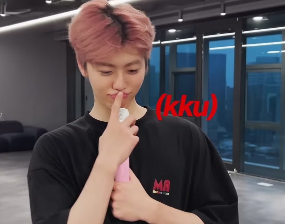 𝙉𝙤.𝟗 tweet media