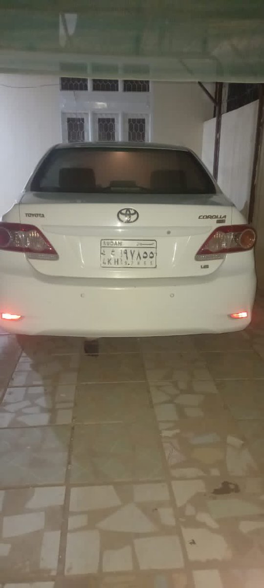 alzamzame's tweet photo. يا جامع يا رقيب 
اتسرقت عربيتنا من البيت جبرة مربع 15 
كورولا 2013 رقم اللوحة خ٤/ 97855
فيها خدوش في الصدام الأمامي و ضربة بسيطة في الباب اليمين الخلفي.
الرجاء من يتعرف عليها الاتصال بالأرقام 
0912883439
0111869630
او يتواصل معاي https://t.co/vlus0pM5Ow