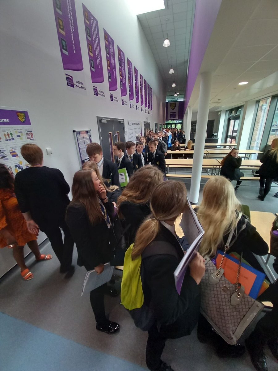 A huge shoutout and thanks to Aji Alese for an incredible visit to the academy to celebrate PROUD with our students 💜⚽️⭐️