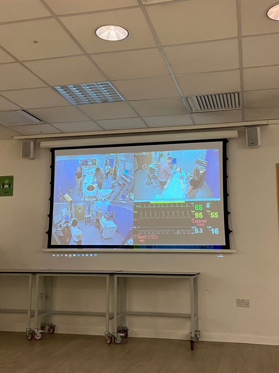 Lisa Enoch tweet media