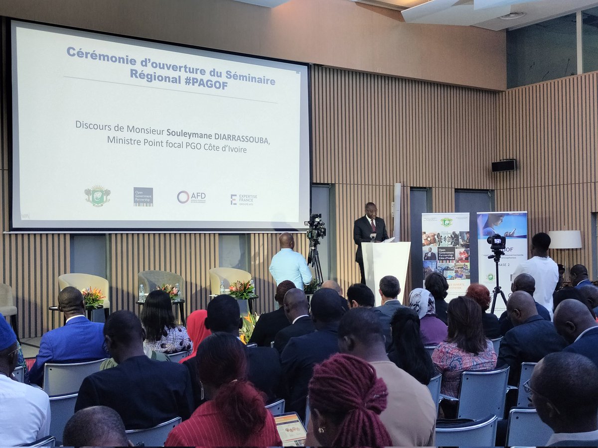 [Séminaire #PAGOF ]

Cérémonie d'ouverture / 

Discours d'ouverture officiel, marquant le début des travaux prononcé par M. Souleymane DIARRASSOUBA, Ministre Point Focal PGO Côte d'Ivoire.
<a href="/expertisefrance/">Expertise France</a>
<a href="/opengovpart/">Open Gov Partnership</a>  <a href="/Usembassyouaga/">USEmbassyOuaga</a>  <a href="/AFD_France/">Agence Française de #Développement (AFD) 🇫🇷 🇪🇺</a> 
#opengov