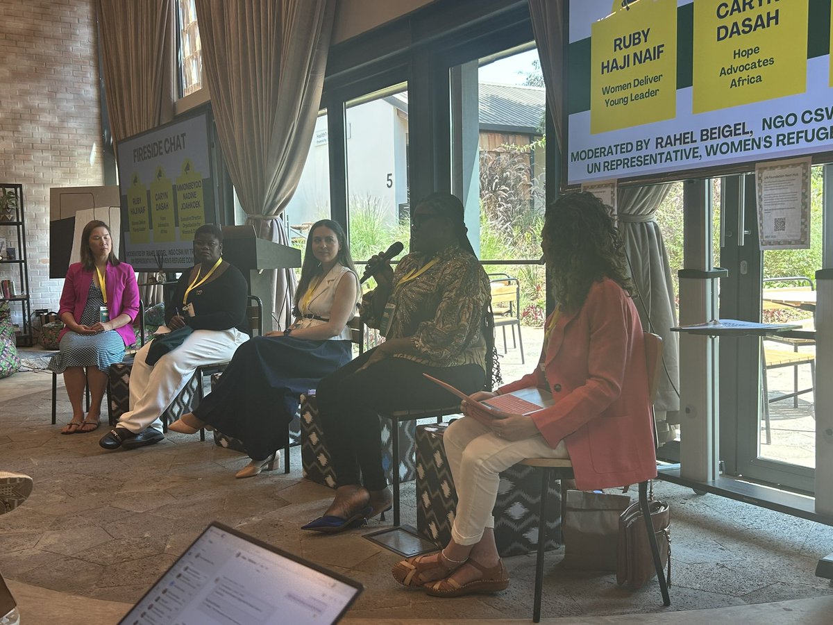 peacemakersnetw's tweet photo. ‘In 2016, the crisis broke out in Cameroon and I started to address SGBV and work on WPS. It not has been an easy road. I have a duty as a young woman to not lose my voice.”-@Carynoyds  @whatthewomensay https://t.co/w3Ngb3KDPn
