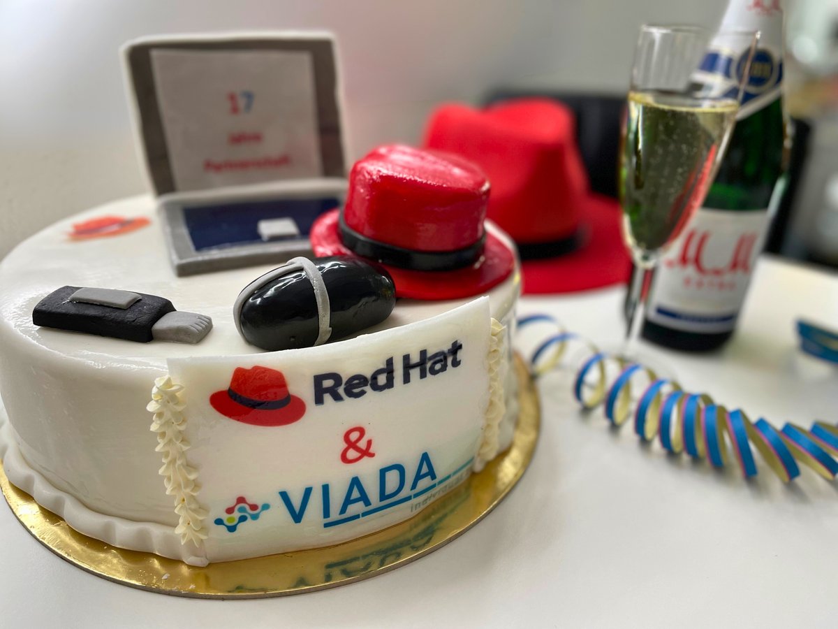 ViadaGmbHCoKG's tweet photo. 🎉🥂 17 Jahre starke Partnerschaft mit Red Hat! 🥂🎉 Danke an alle für das unermüdliche Engagement. Auf eine anhaltend erfolgreiche Zusammenarbeit – Prost! 🍻 #RedHatPartnerschaft #Viada #RedHat #Partnerschaft https://t.co/SMyTCg4Sda