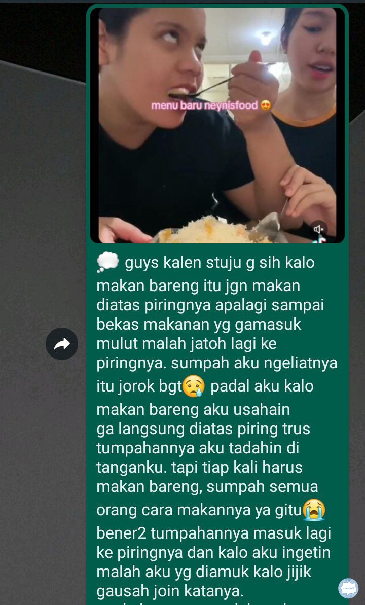 convomfs's tweet photo. 💭 maaf guys aku cuma pengen lihat pendapattt kalen gmn soal abad makan bareng🥲 soalnya semua yg pernah aku tahu cara makannya sama persis kaya gini, apakah emang aku yg terlalu jijik an apa gimana ya. kalian sendiri gimana cara makannya kalo itu makan satu piring  (cont..) https://t.co/6SEcg0SGin