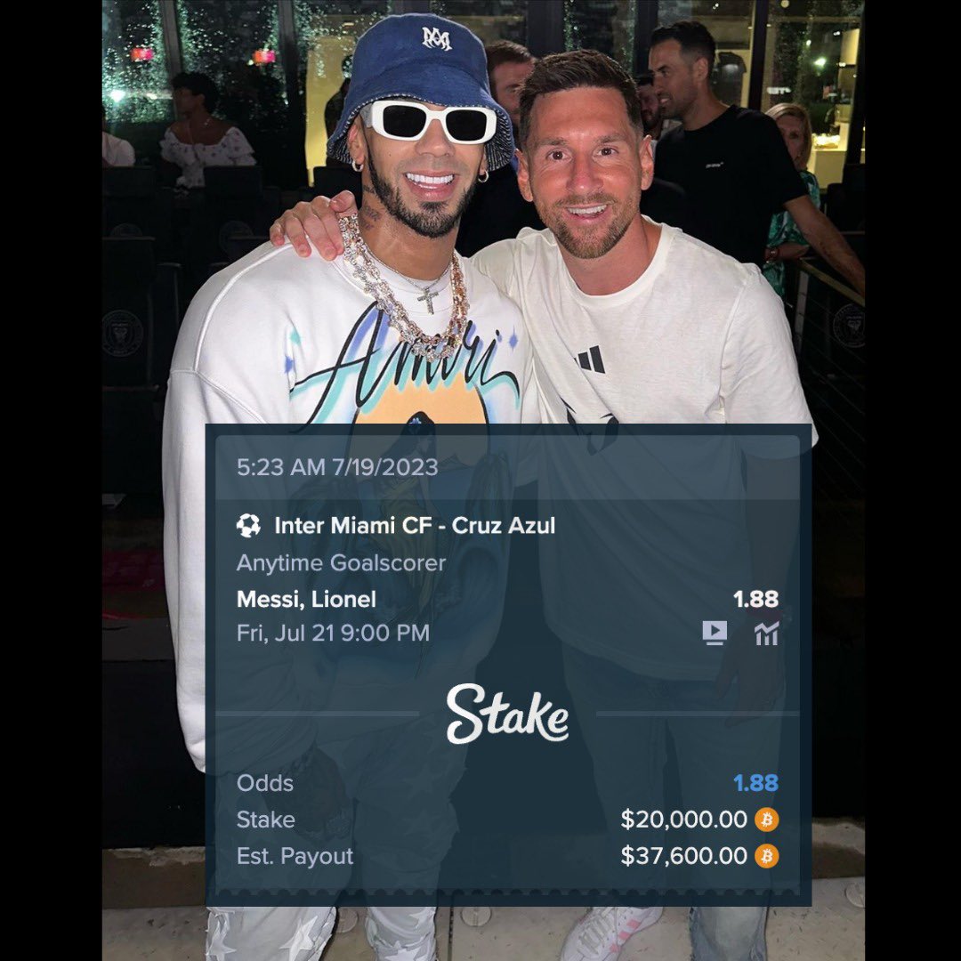 Anuel_2bleA's tweet photo. Brrrrr 💰💰💰 @Stake 
https://t.co/sw4SEuDGKw https://t.co/ygbiKP77B8
