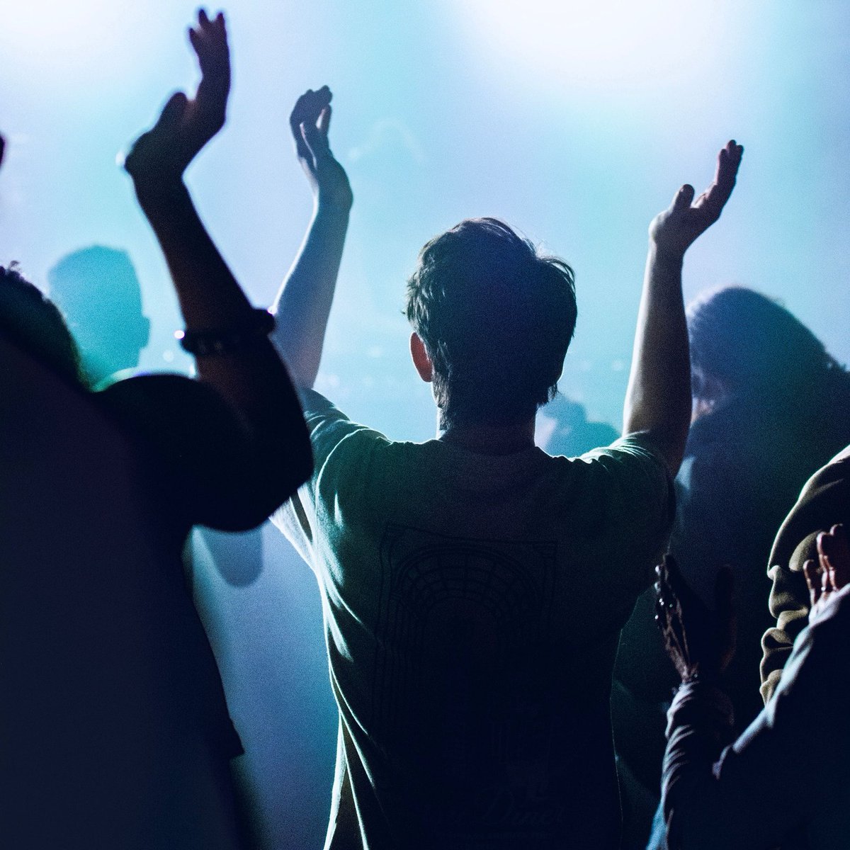 [Neon Festival 🎵] 

Ne manquez pas l'un des grands rendez-vous électro de l'été à #Nice06 🌴 Un line-up lumineux : BlasterJaxx, Boris Way, Maeva Carter seront aux platines pour vous offrir un show de folie 🥳
Réservez vos billets 👉bit.ly/44A3xdi 

#ExploreNiceCotedAzur