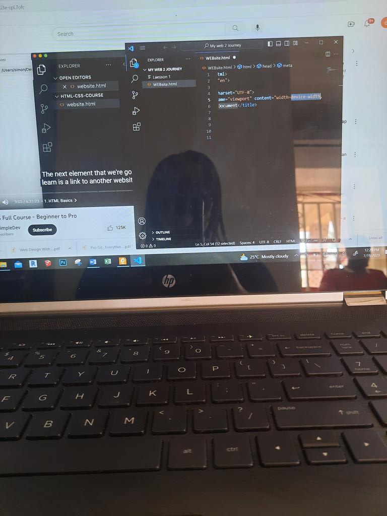 Miss_Daful's tweet image. Lil steps to becoming a tech, sis
#codeplateau