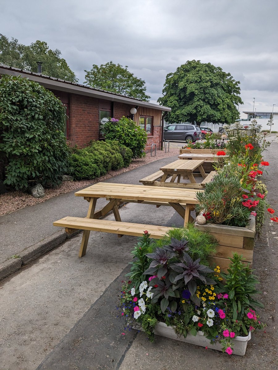 <a href="/inthebotanics/">@INtheBotanics</a> we have introduced outdoor seating  outside the entrance to the gardens, enjoy a coffee from #CafeBotanics. Open from 9.30- 3.45pm every day. Come along.