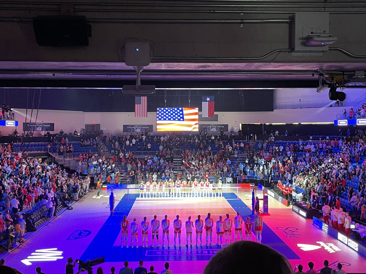 TalaiaTongaVB's tweet photo. watched the VNL 🥉bronze medal match on sunday .. 🇺🇸USA vs Poland .. great game, but USA came up short in the 5th set https://t.co/JF2ifyKq6g