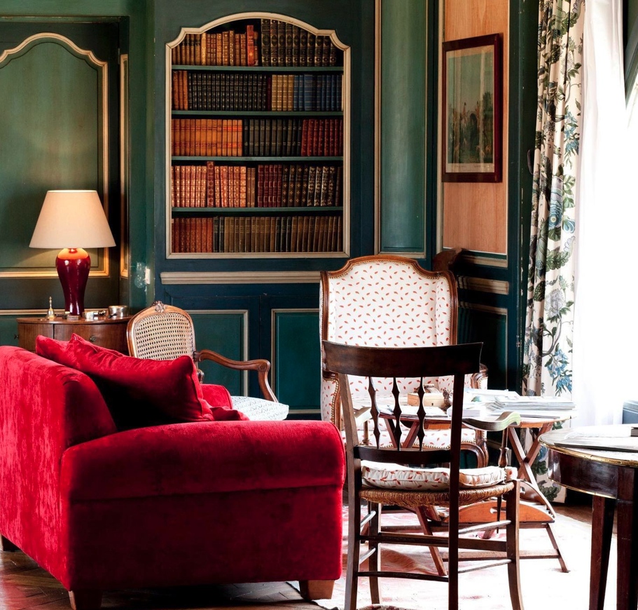 🏰 Le Manoir de Beaumarchais vous invite à poser vos valises et à profiter par ses chambres d'hôtes ou en le privatisant :
- Chambres d'hôte à partir de 80€/nuit
- Gîte à partir de 143€/nuit/personne

🛎 alma-heritage.com/domaine-histor…

#manoirdebeaumarhcais #almaheritage #patrimoine