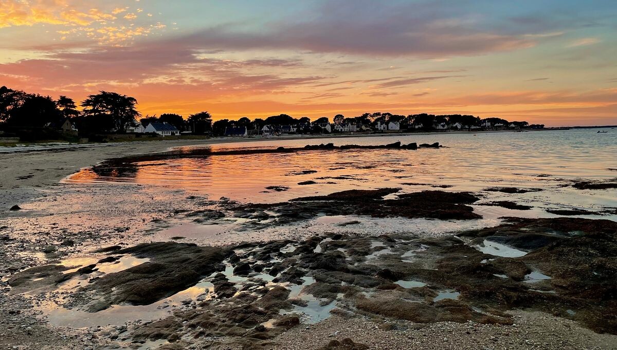 🌞 MA FRANCE, L'ÉTÉ

⛵ Direction #Quiberon et le <a href="/morbihan_fr/">Département du Morbihan</a> pour <a href="/Johann_Guerin/">Johann Guerin</a> et @evandebretagne pour @bleuarmorique à la découverte d'une presqu'île envoutante. 

➡️ l.francebleu.fr/Bsd2