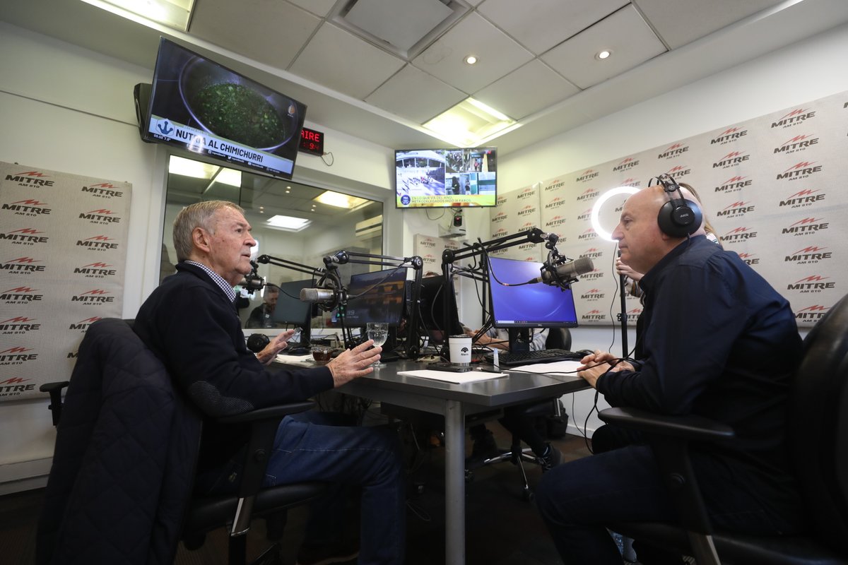 El modelo de Gestión #Córdoba es el modelo de la producción y el empleo, y queremos llevarlo al país. Eso es lo que expresa mi candidatura a Presidente.

<a href="/radiomitrecba/">Radio Mitre Córdoba</a> 

#LevantemosArgentina