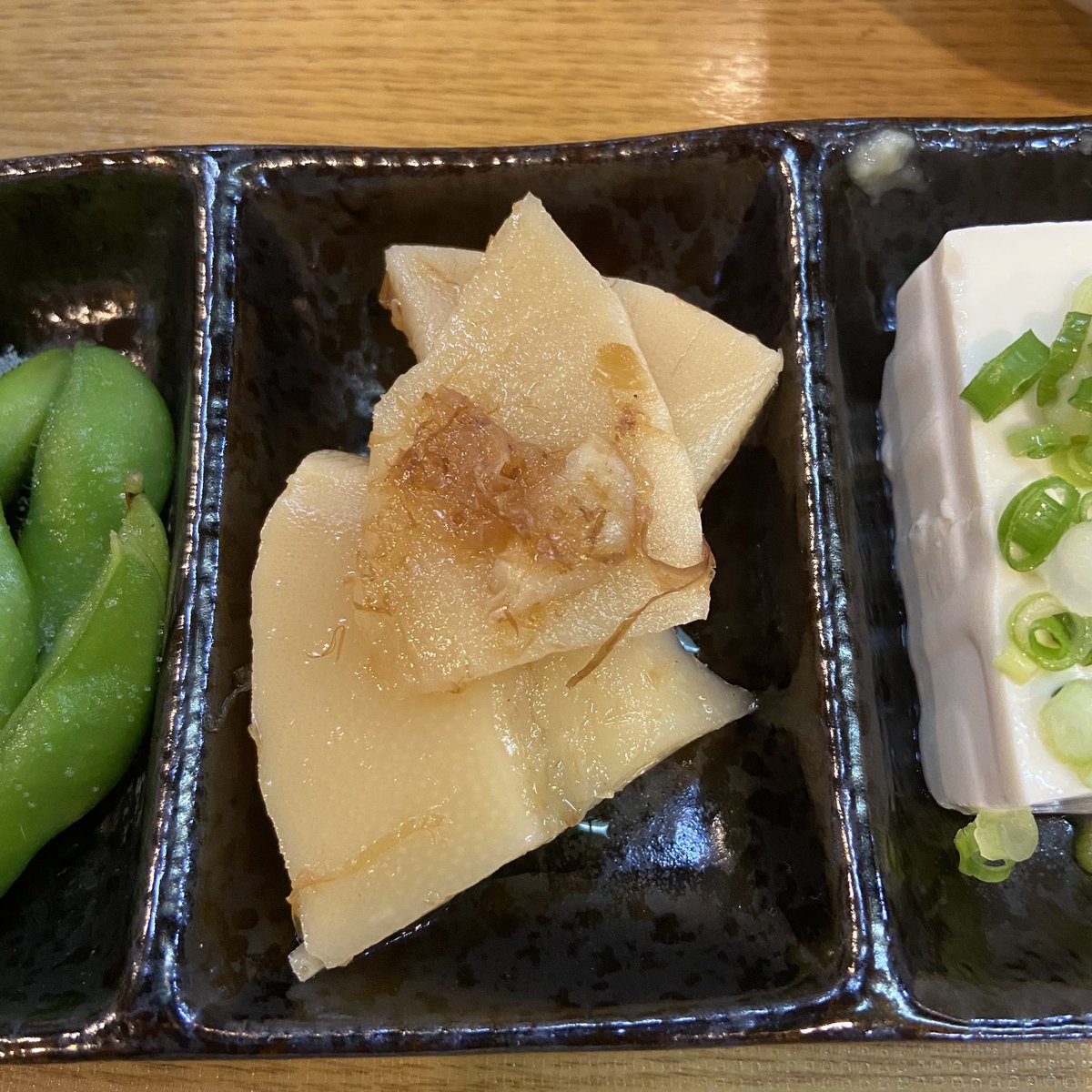 jnaka3636's tweet photo. お通し😌

もしかしたら、すごい店を発見したかも知れない😅 https://t.co/2JdAXaJBCk