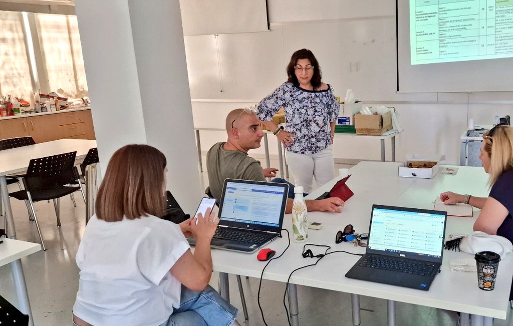 sim010101's tweet photo. Train the trainers session in #Cyprus for the #Ardesproject pilot stage, participating in #Arts #design #Sustainability practical activities for students &amp; instructors!
Thank you @SophiaHadjipapa for your inspiring &amp; much useful training!
#SEPIE
@EUErasmusPlus 
@MyDocumenta https://t.co/2oDfRLxJJf