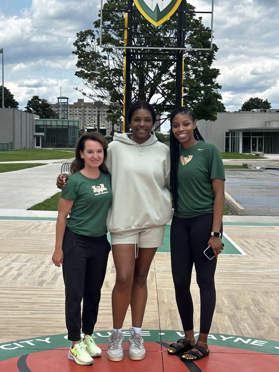 Kayla Mount tweet media