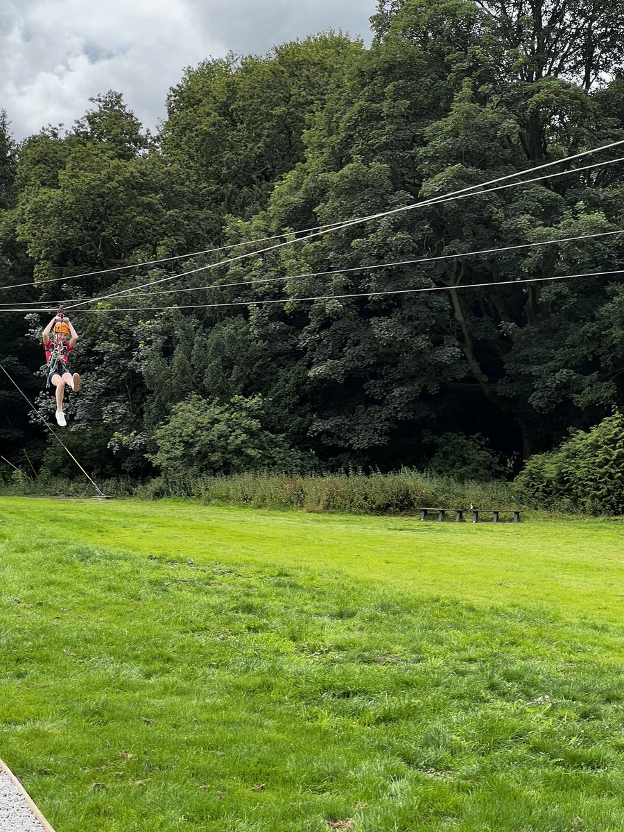 Y6 pupils are expected to be back at school for approximately 3pm today.