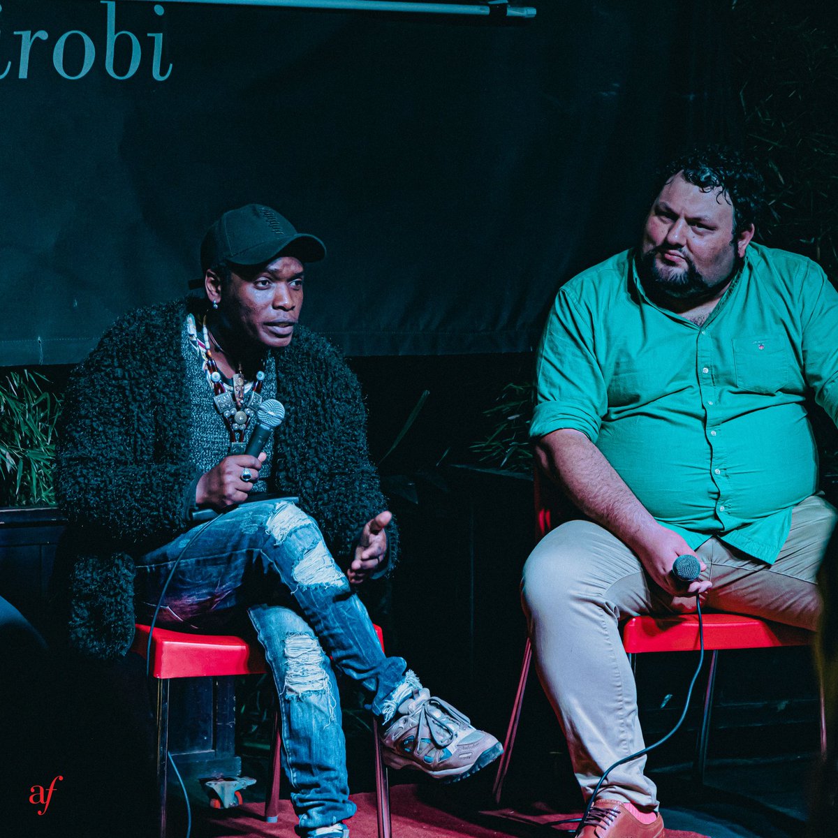 dev_dilemma's tweet image. Throwing it back to a couple of months back @afnairobi moderating a panel discussion on the dignity of aid.

Can you spot a familiar face? Mention them in the comments 👇👇
#aid #DevelopmentIssues #development #Nairobi