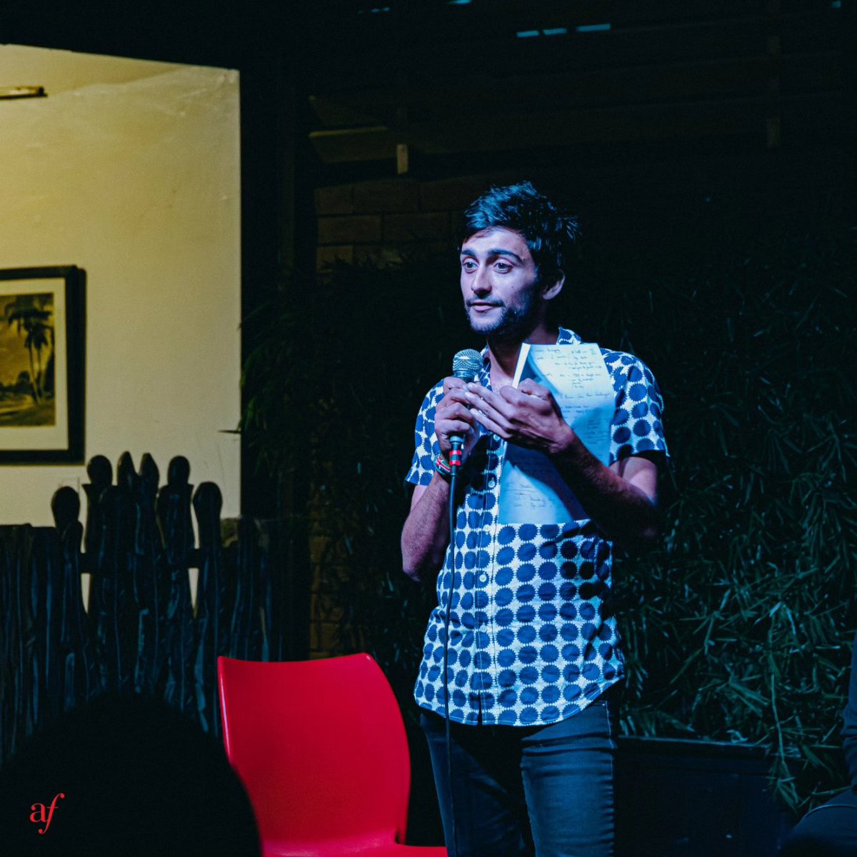 dev_dilemma's tweet image. Throwing it back to a couple of months back @afnairobi moderating a panel discussion on the dignity of aid.

Can you spot a familiar face? Mention them in the comments 👇👇
#aid #DevelopmentIssues #development #Nairobi