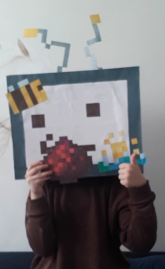 Micha_IsNotSilly tweet media