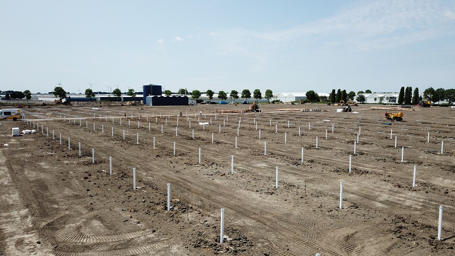 Projects close to home also continue to move forward...🌱
For example, we started at Kwekerij Overgaag in Maasland with the #construction of a new 40,000m2 #greenhouse. 📸 Stay informed about this #project via: havecon.com/en/projects/eu…