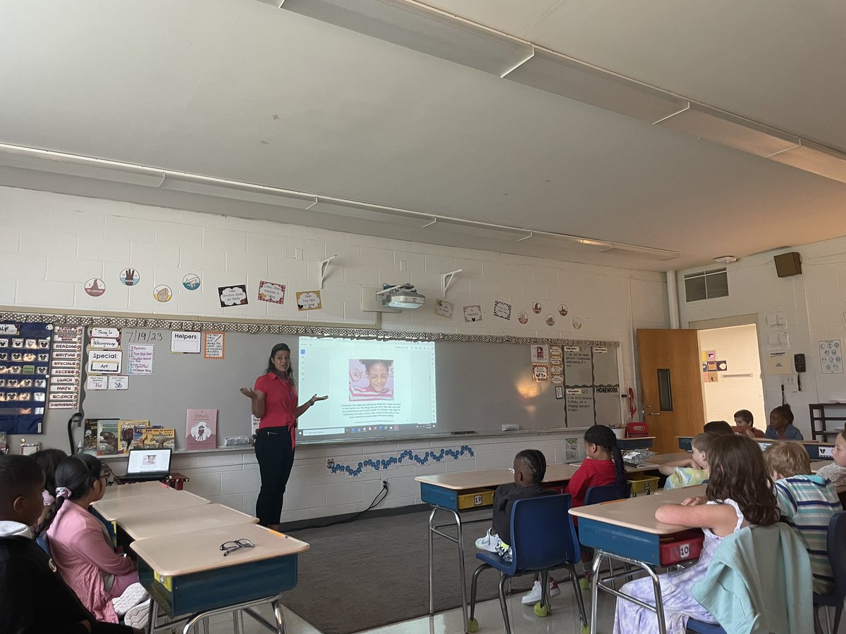 MrsDSkidmore's tweet image. Our @PtownElem Morning Meeting with Mrs. Taylor this morning - learning how to support our friends at school with autism. #PandaStrong #PandaPride #AutismAcceptance #AutismAwareness