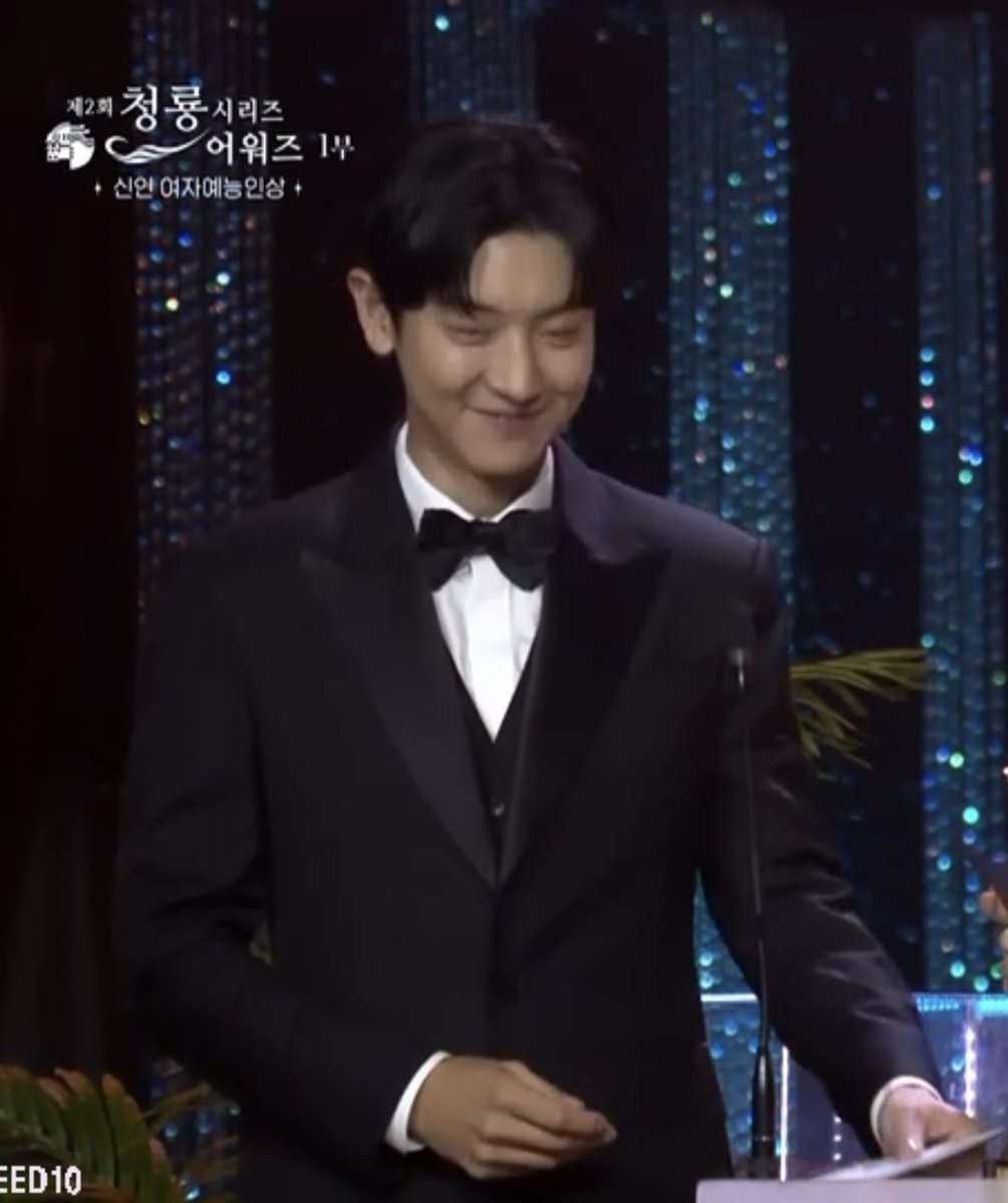 ChanyeolGlobal's tweet photo. #ChanyeolAt2ndBDSA
#CHANYEOL #찬열 https://t.co/MohxutiAUJ