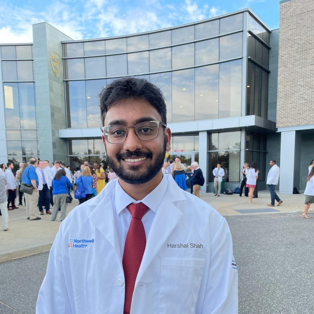 Congratulations Harshal Shah, med student <a href="/ZuckerSoM/">Zucker School of Medicine</a>, on receiving the 2023 AΩA Carolyn L. Kuckein Student Research Fellowship! Your exceptional research on "The Connectomics of Brain Metastasis Resection" demonstrates excellent promise. 
.
.
#ResearchExcellence #FutureDoctor
