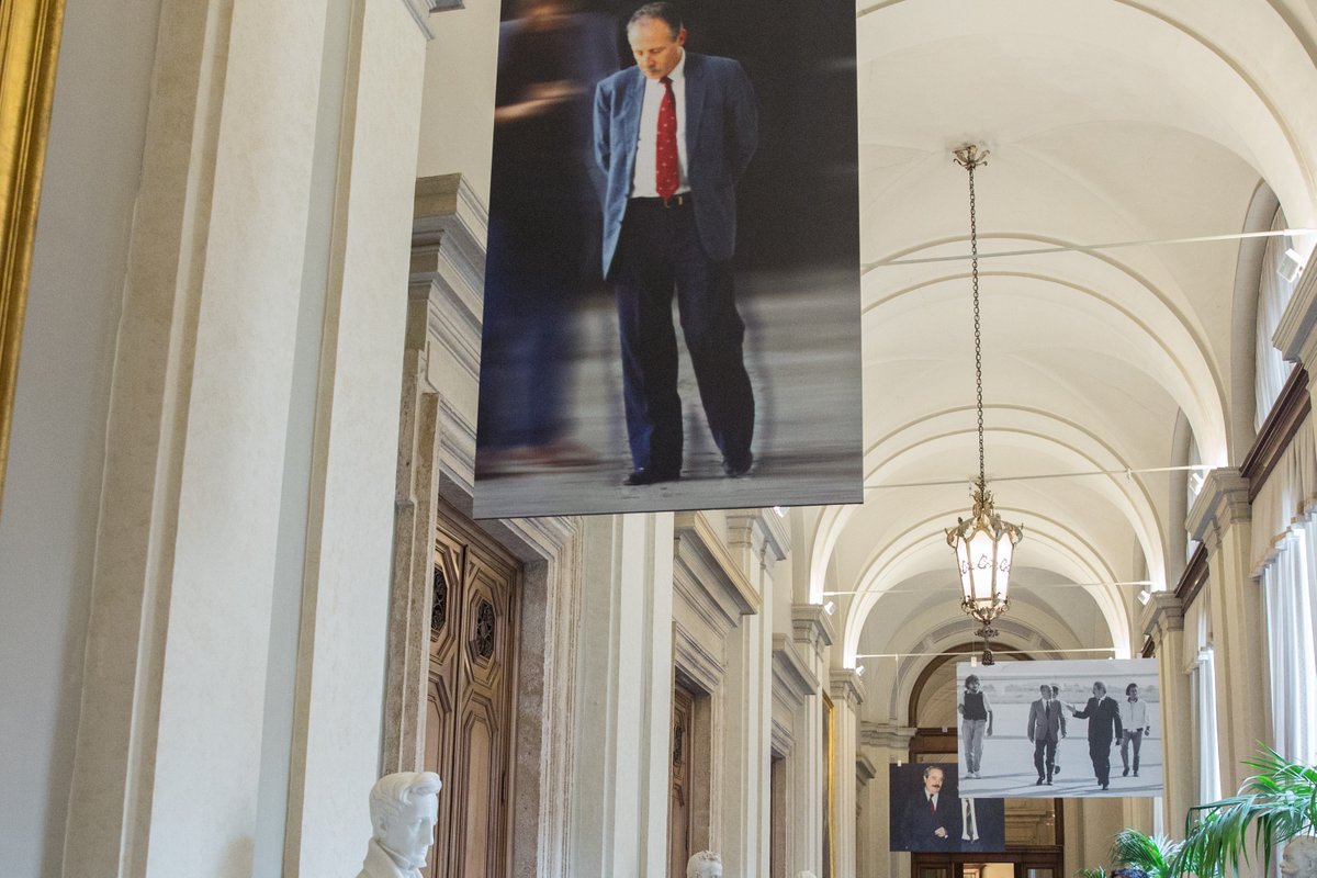 Il #19luglio 1992 Cosa nostra ammazzava #PaoloBorsellino e la sua scorta.
Ricordarlo oggi significa non arretrare di un millimetro nella lotta alle mafie, a partire dal mantenimento del reato di concorso esterno in associazione mafiosa e di tutta la normativa antimafia.