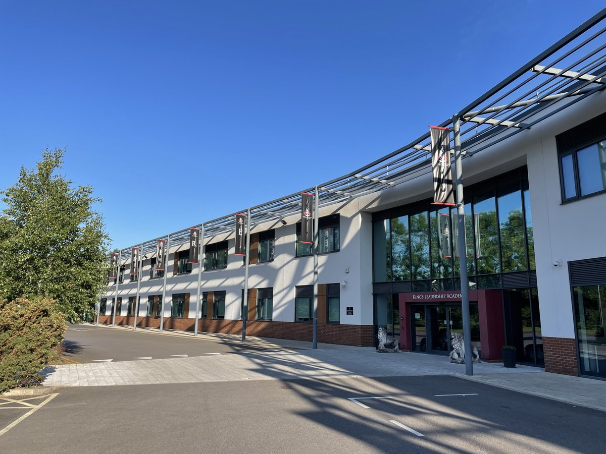 Michael Chiles 🌍 tweet media