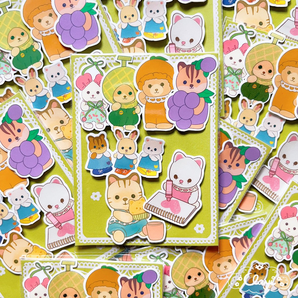 some product shots for my upcoming shop update! 🌟