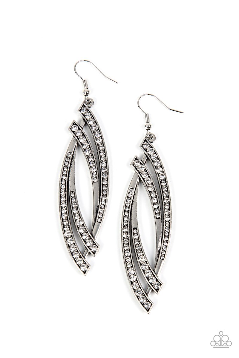 Twinkle for Two - White #silverearrings #silverjewelry #rhinestoneearrings  paparazziaccessories.com/shop/products/…
