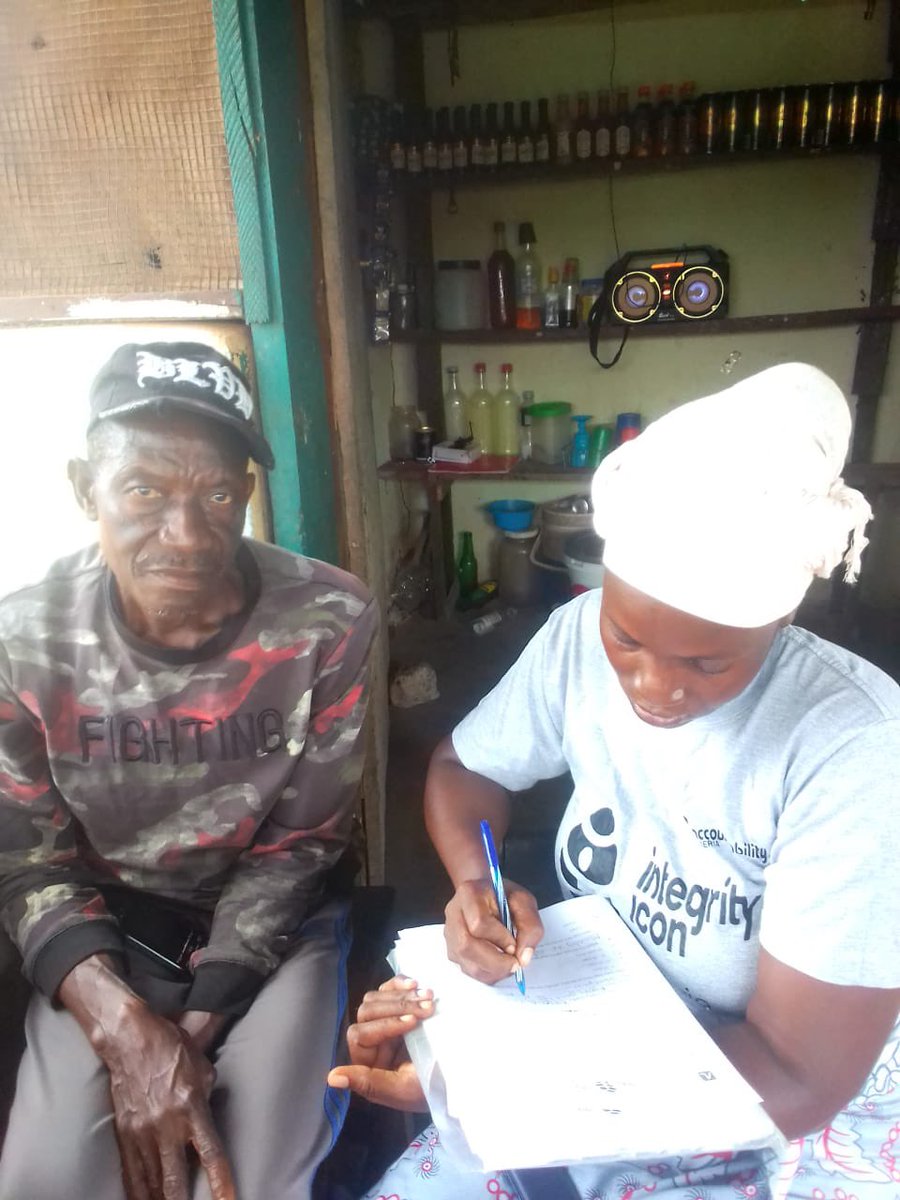accountlablib's tweet photo. 📣Calling all Liberians’
Nominate honest public servants as #integrityicons. 
Our Community Frontline Associates are visiting various government ministries and agencies to collect nominations. 
Also, visit https://t.co/35mJCcI1xC to nominate online. https://t.co/MLVl0VbxDk
