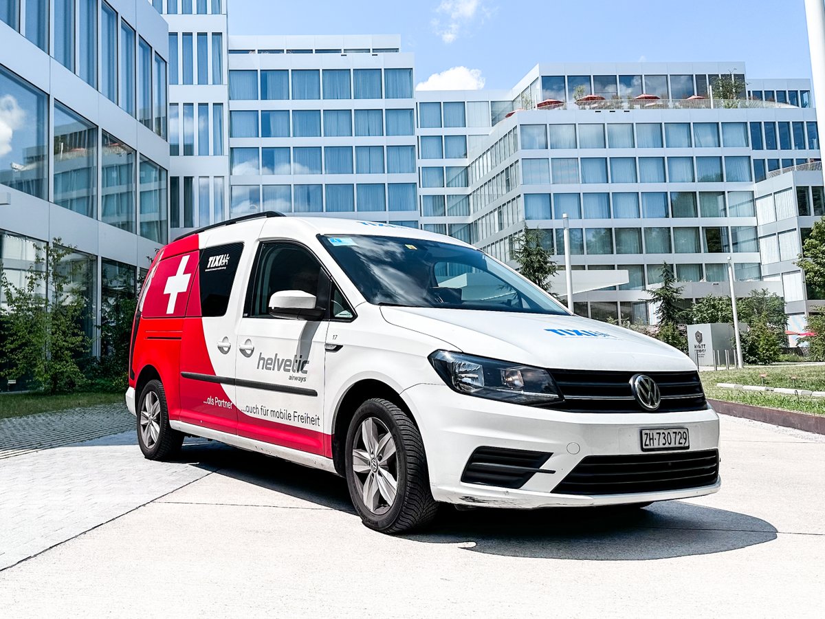 Our commitment to Corporate Social Responsibility goes beyond air transportation🚗✈. Since 2011, Helvetic Airways has proudly sponsored TIXI Zürich, ensuring inclusivity and accessibility for all. We are excited to introduce electric vehicles into TIXI's fleet in 2024🚘.