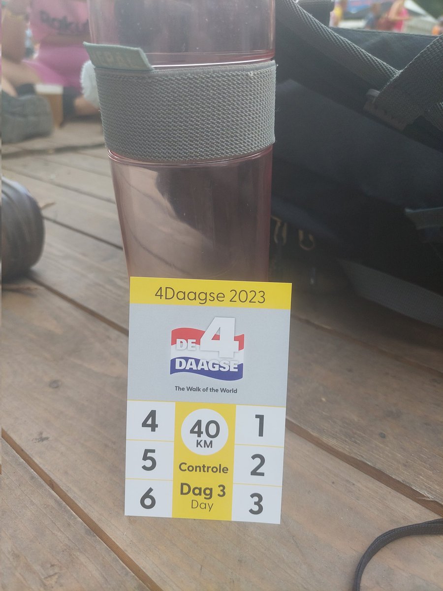 HondelinkMerit's tweet image. En dat was dag twee, 39,5 km in 8.36 uur. Op naar dag drie 🥾🌸
#4daagse #walkoftheworld #NijmeegseVierdaagse
