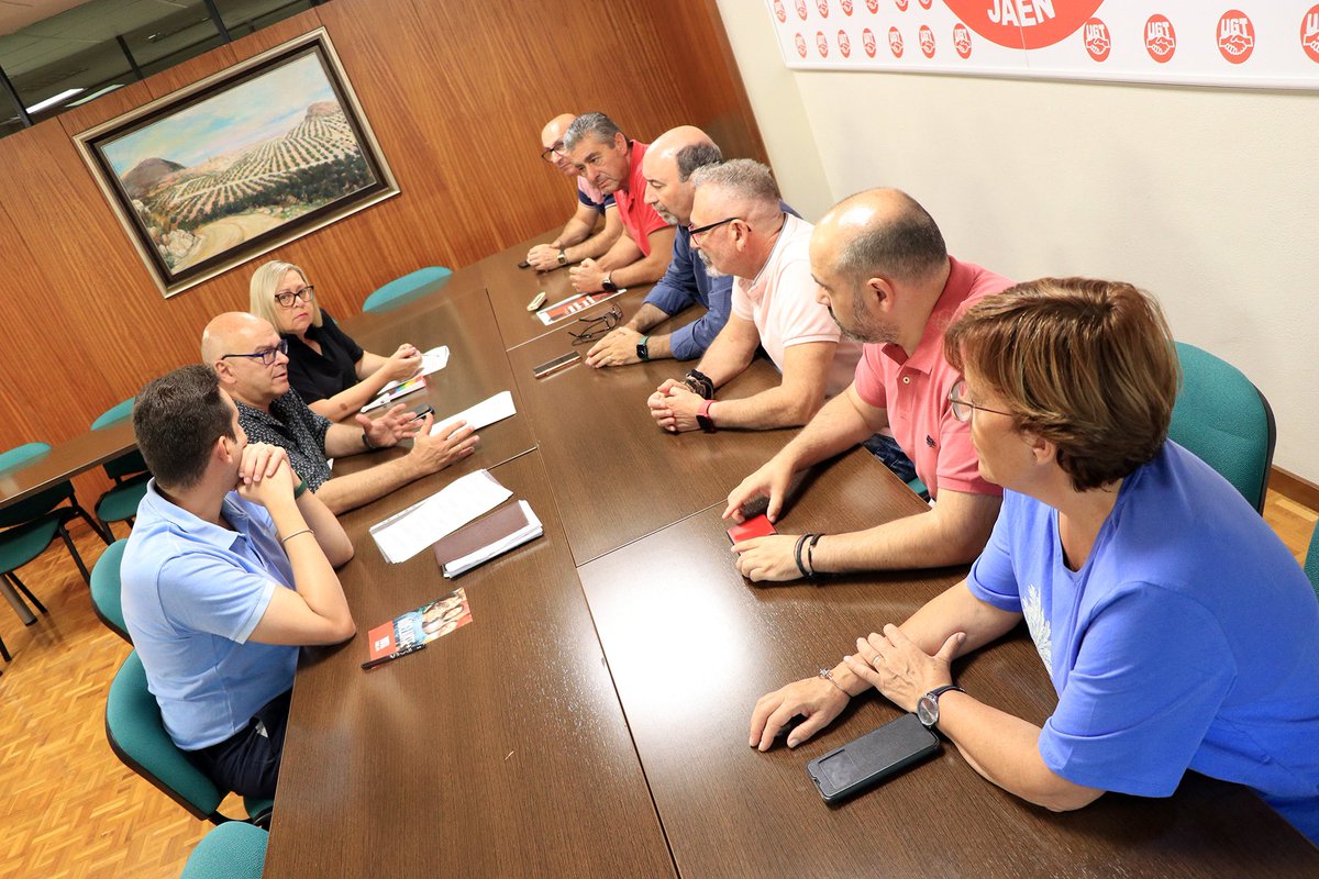 #CETEDEX, <a href="/ugt_jaen/">UGT JAEN</a> , dos etapas imprescindibles en la creación de empleo y la mejora de las condiciones de vida de nuestra provincia. La mañana del segundo miércoles de campaña ha tenido dos paradas vitales para el <a href="/psoejaen/">PSOE Jaén</a> y para nuestro futuro.