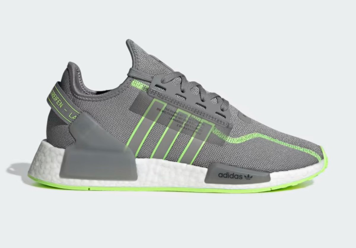 SOLELINKS's tweet image. Ad: adidas NMD_R1 V2 'Grey Three/Signal Green' only $44.80 + FREE shipping, use code SAVINGS =&amp;gt; bit.ly/461ntqJ